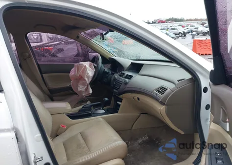 2010 Honda Accord 2.4 Lx-P из США, поврежденный, VIN 1HGCP2F47AA061583